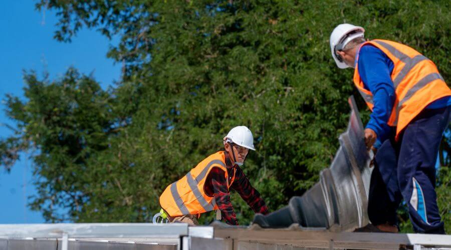 Professional metal roof installation in Hampton, CT